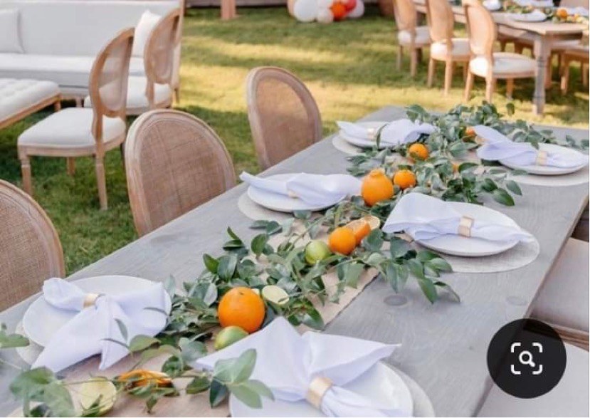 Garden dining tablescape
