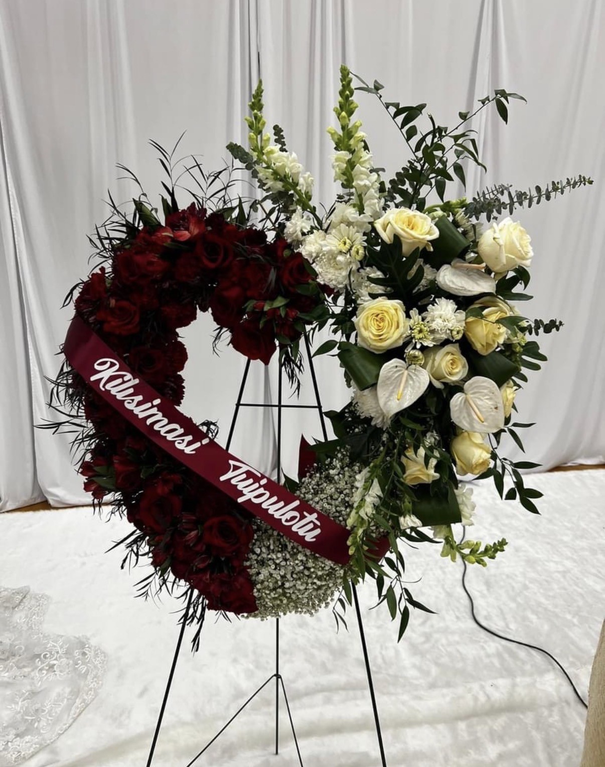 Memorial floral wreath